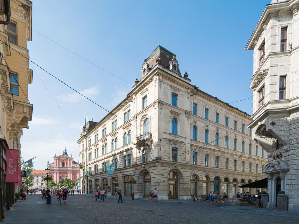 Address Deluxe Downtown Apartman Ljubljana Kültér fotó