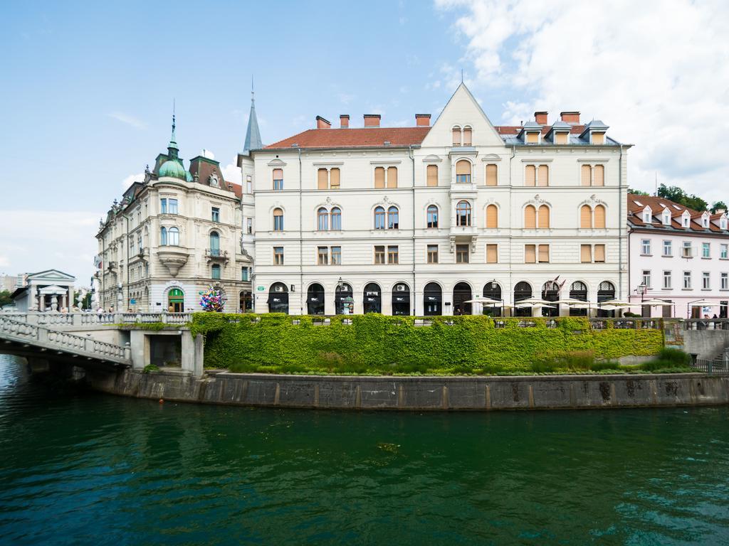 Address Deluxe Downtown Apartman Ljubljana Kültér fotó